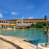 voorbeeldaccommodatie Zanzibar Reef and Beach resort zwembaden